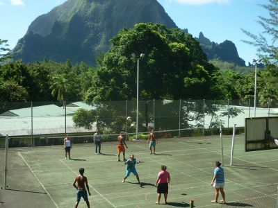 Terrains volley, basket, tennis